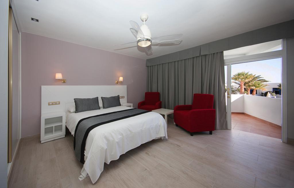 Apartamentos Panorama Adults Only Puerto del Carmen  Extérieur photo